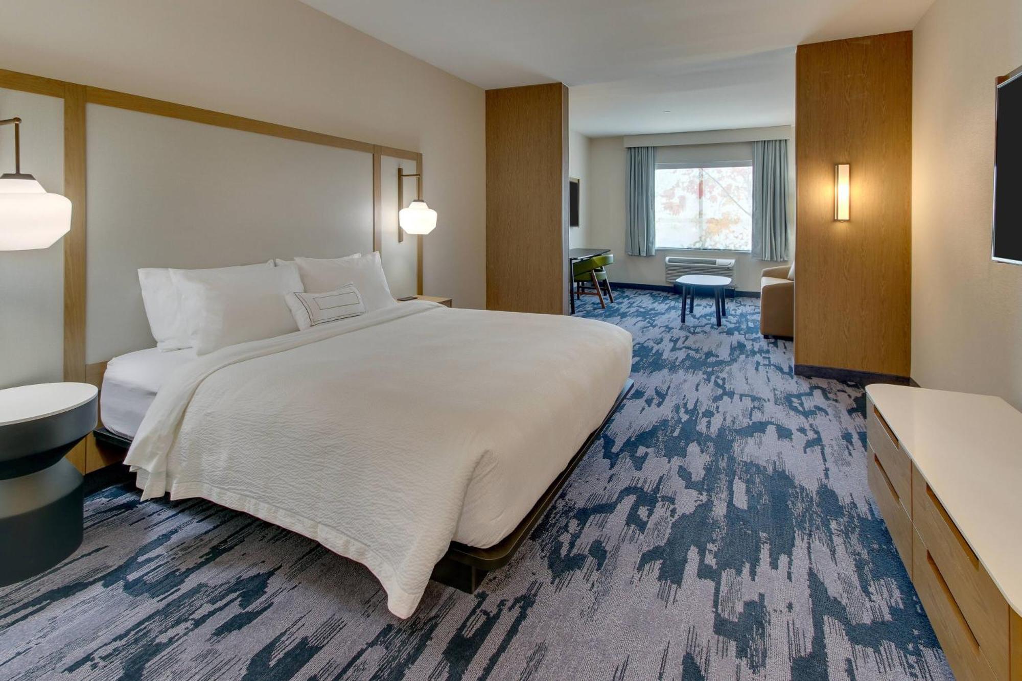 Fairfield Inn And Suites By Marriott Houston Brookhollow Eksteriør billede