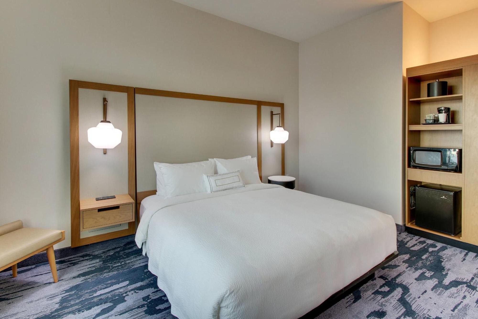 Fairfield Inn And Suites By Marriott Houston Brookhollow Eksteriør billede